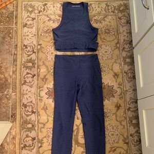 Navy outdoor voices set. Like new. Worn once.